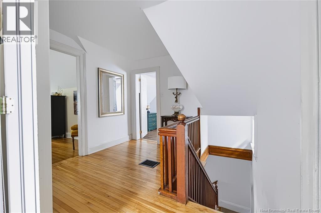 576 Charlotte Street - Image 21