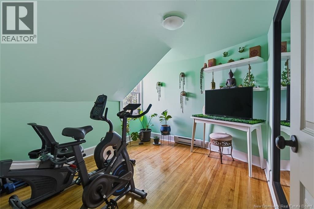 576 Charlotte Street - Image 22