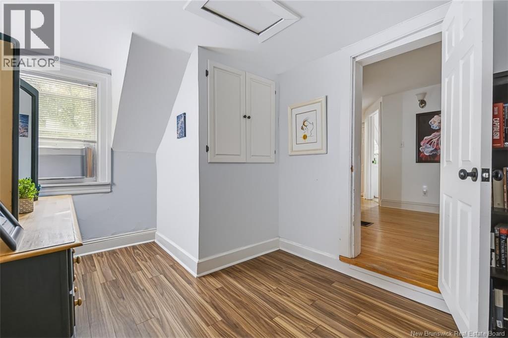 576 Charlotte Street - Image 30