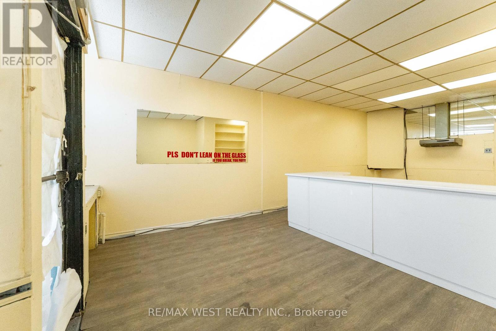 1311 King Street W, Toronto