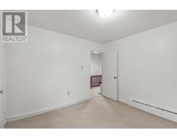 39 Morris Avenue thumbnail 27
