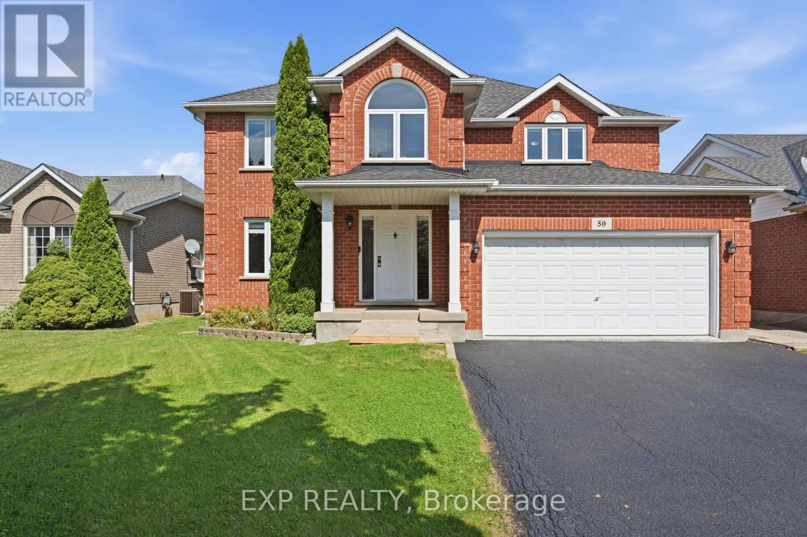 50 CRYSLER CRESCENT, Thorold (Confederation Heights) — photo 2