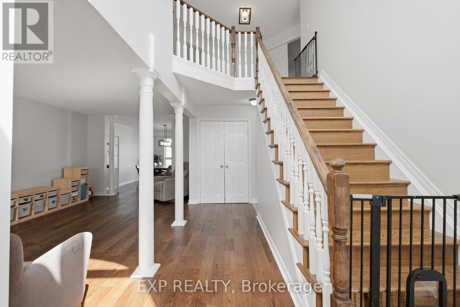 50 CRYSLER CRESCENT, Thorold (Confederation Heights) — photo 6