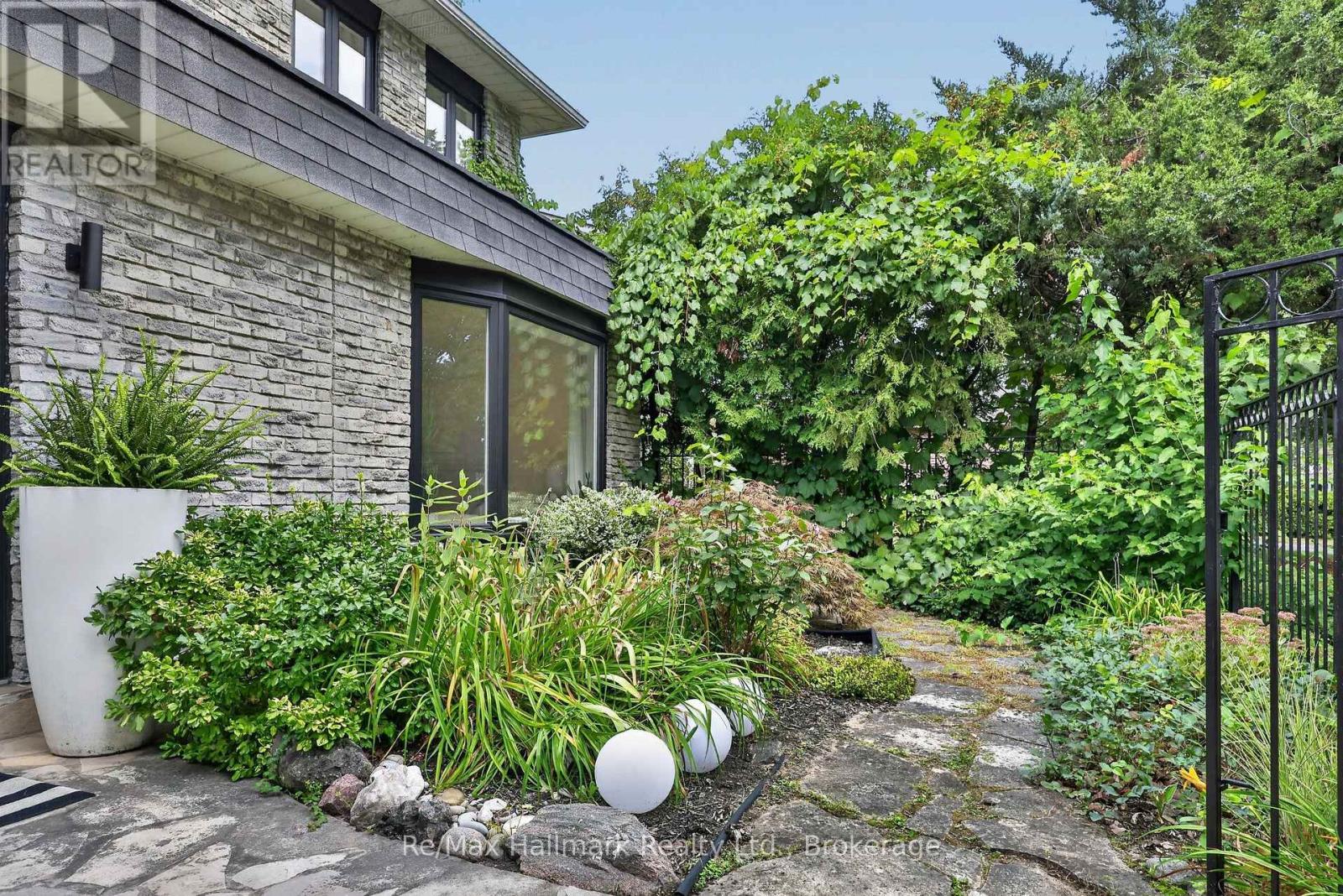 1485 DEVON ROAD - 50