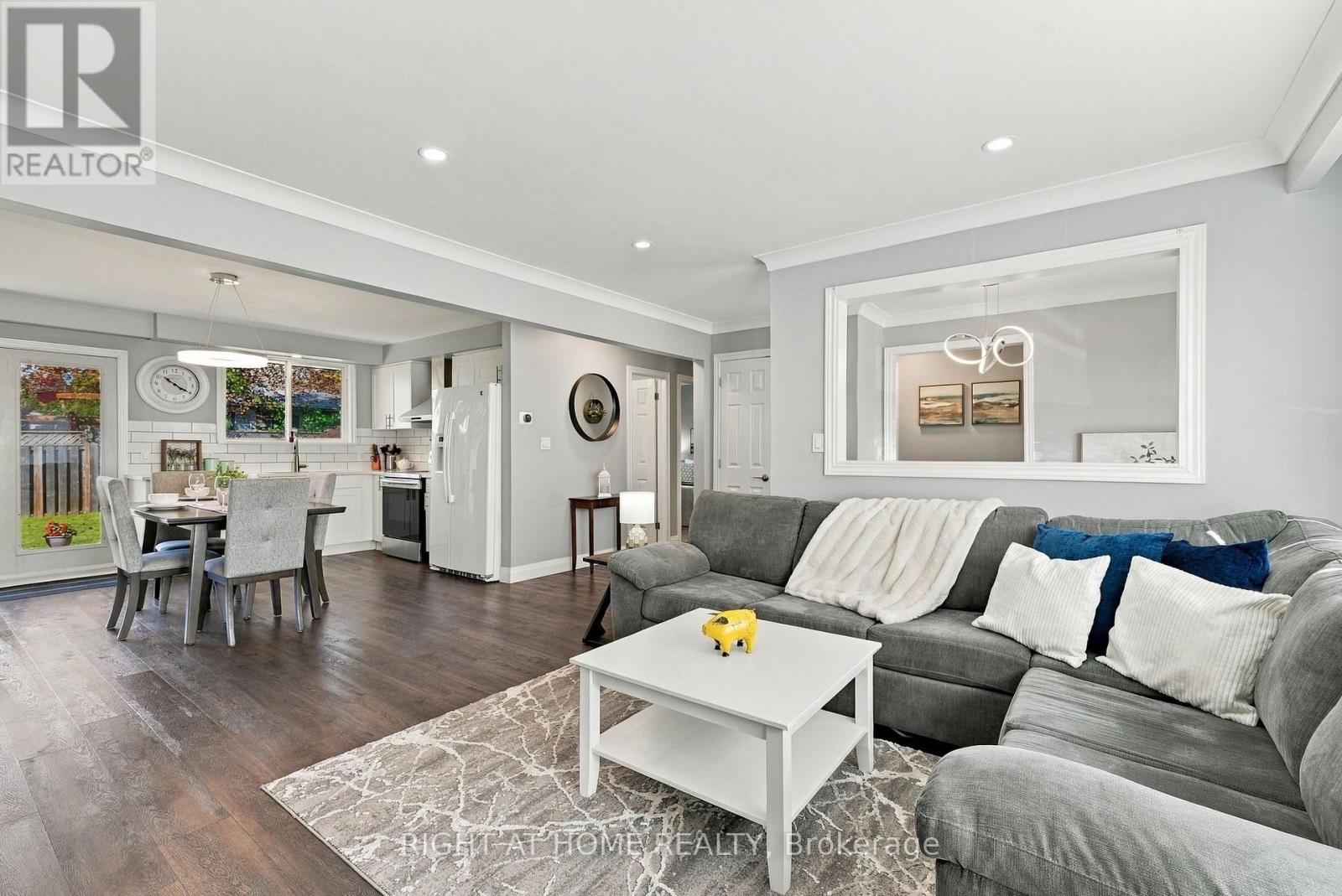 14 COLE AVENUE - Image 6