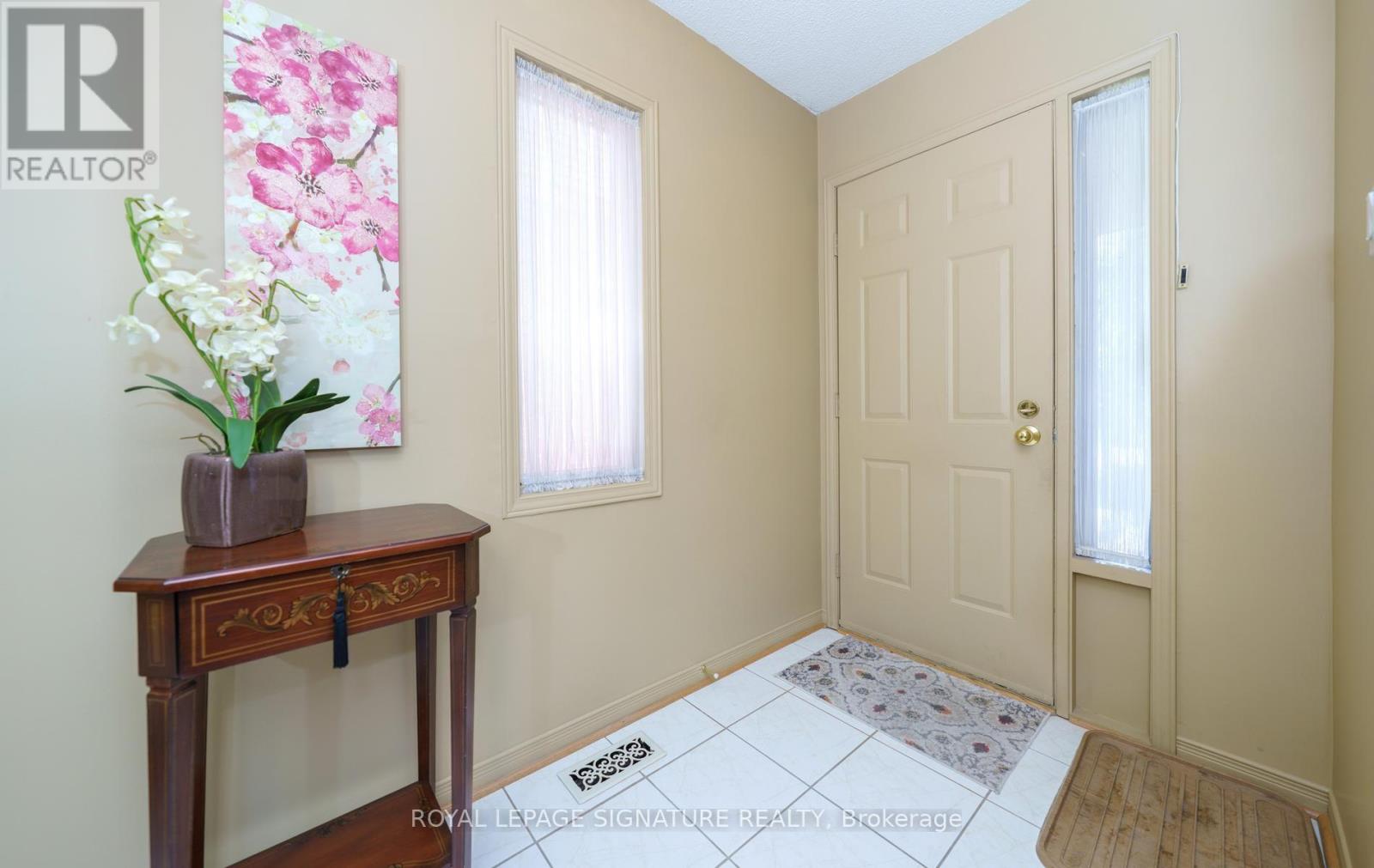 12 MANILOW STREET, Toronto (Steeles) — photo 3
