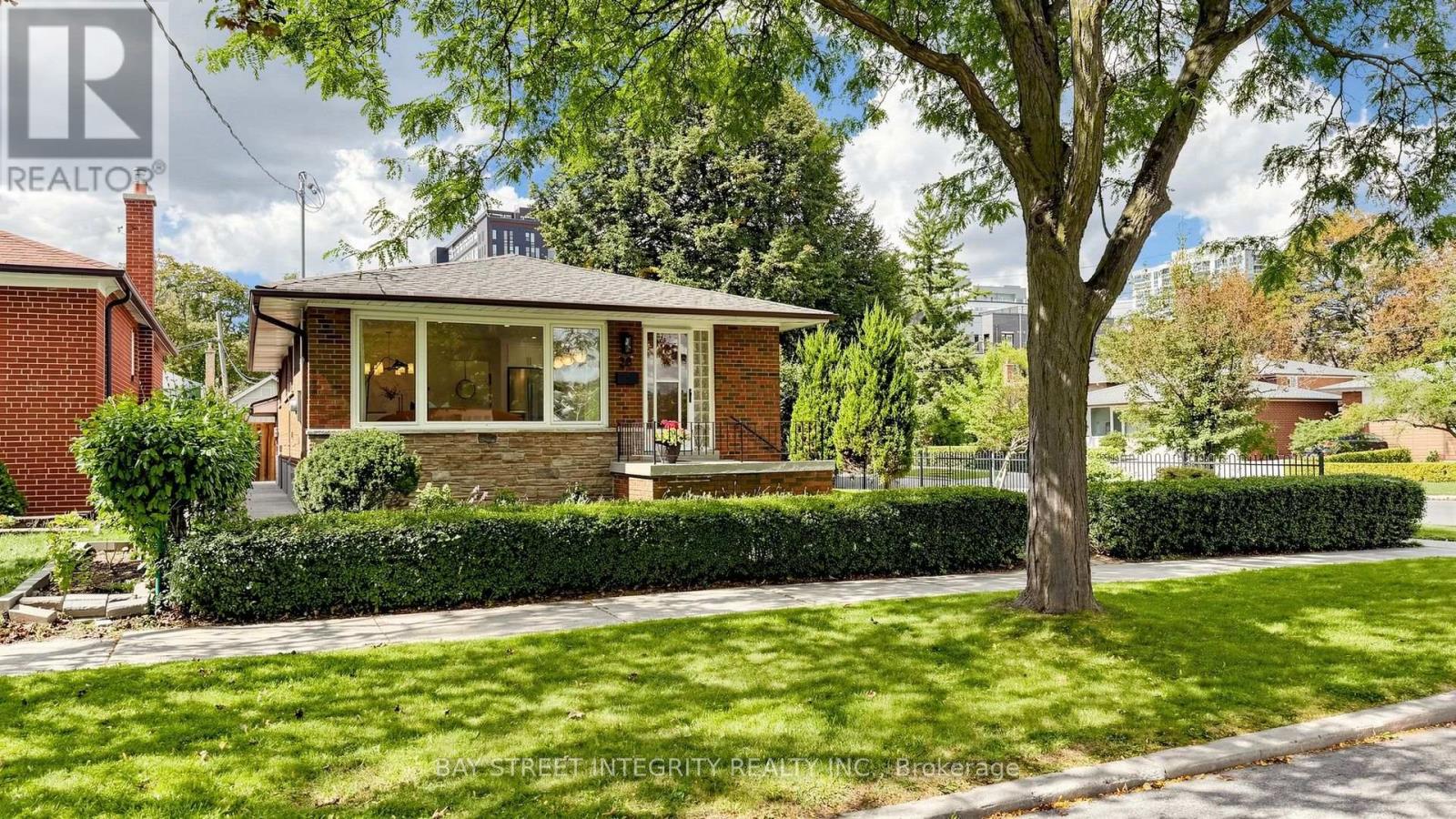 28 ASHDEAN DRIVE, Toronto (Dorset Park) — photo 3
