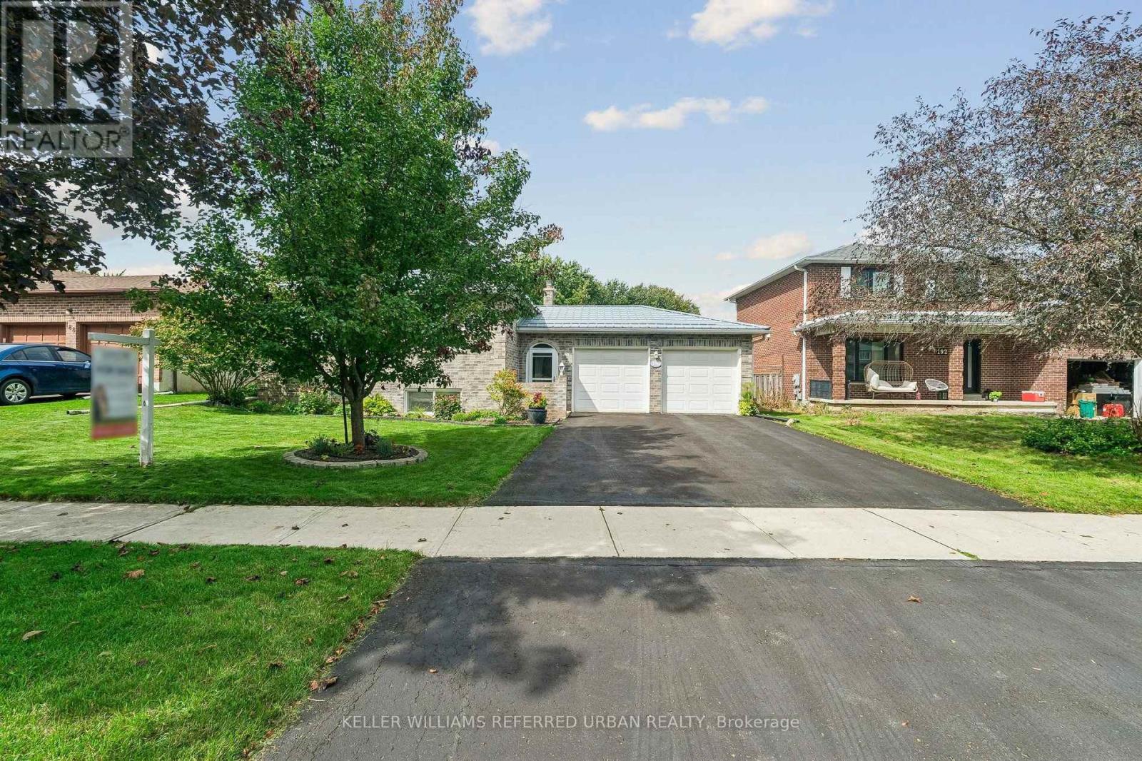 190 HILLTOP DRIVE, East Gwillimbury (Holland Landing) — photo 2