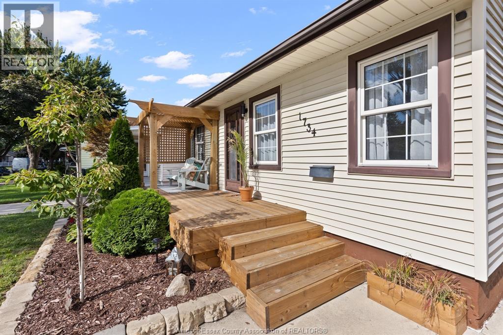 1734 WESTCOTT - 2