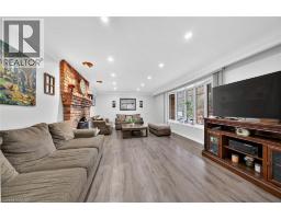 Cold room - 1549 Guyatt Road, Binbrook, ON L0R1C0 Photo 6