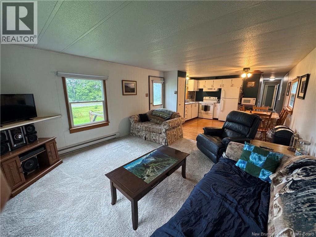 340 Bunnell Road - 16