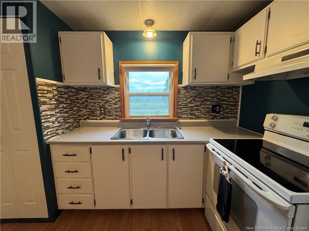 340 Bunnell Road - 10