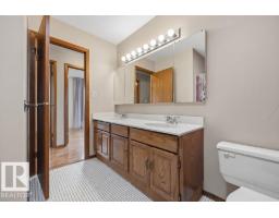4140 147 St Nw, Edmonton, AB T6H5V1 Photo 34