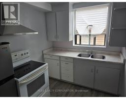 2 - 25a Milton Street, Toronto, ON M8Y2X7 Photo 7