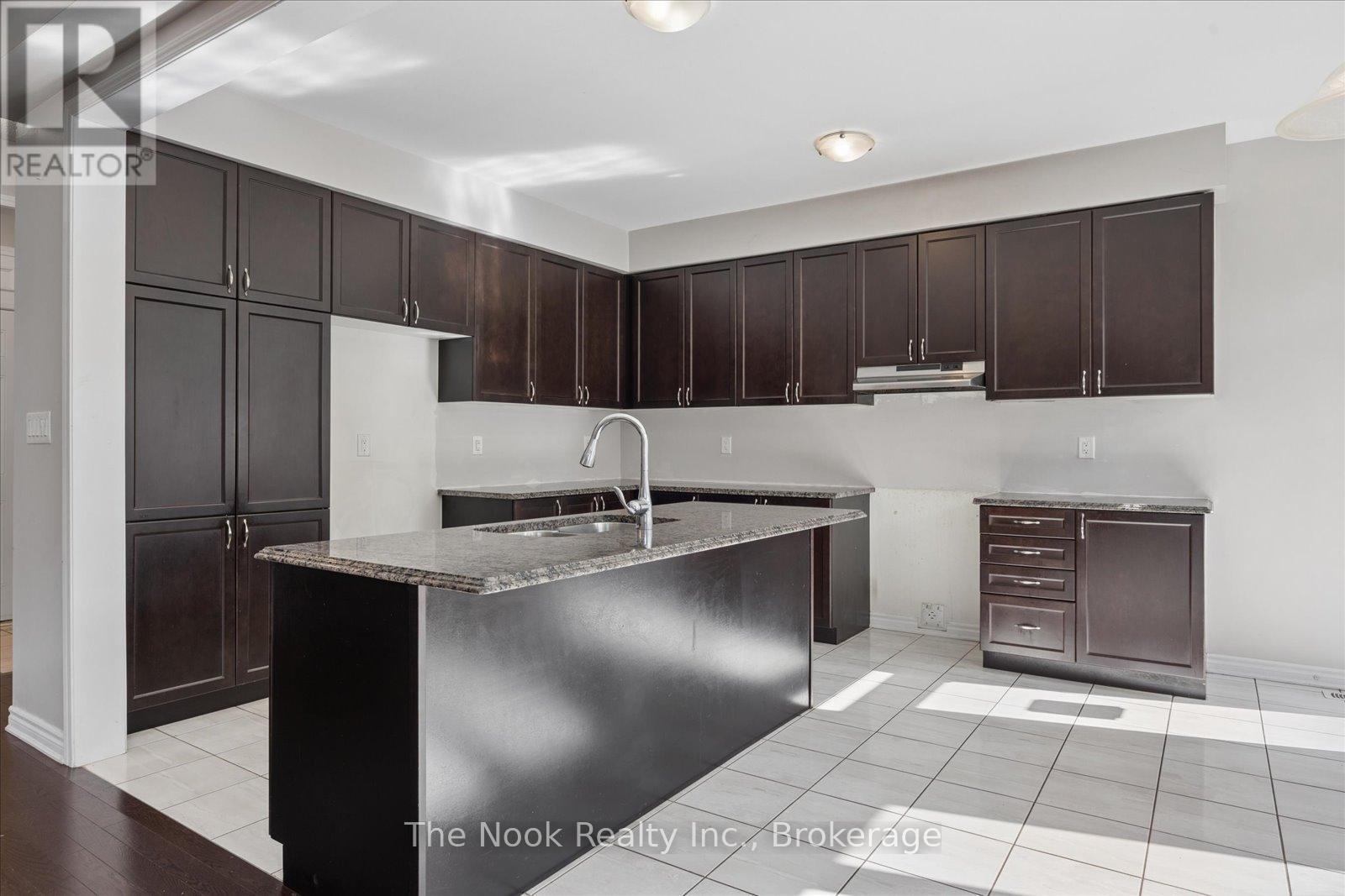 60 WESTFIELD DRIVE, Whitby — photo 5