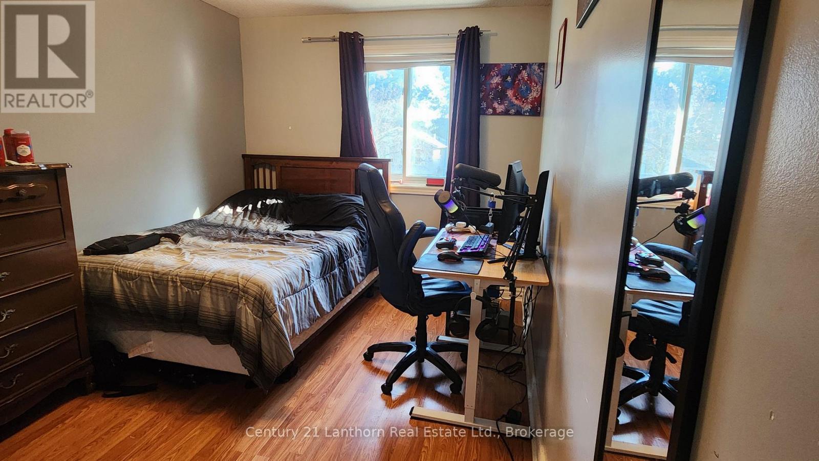 13 LORAINE AVENUE - Image 15