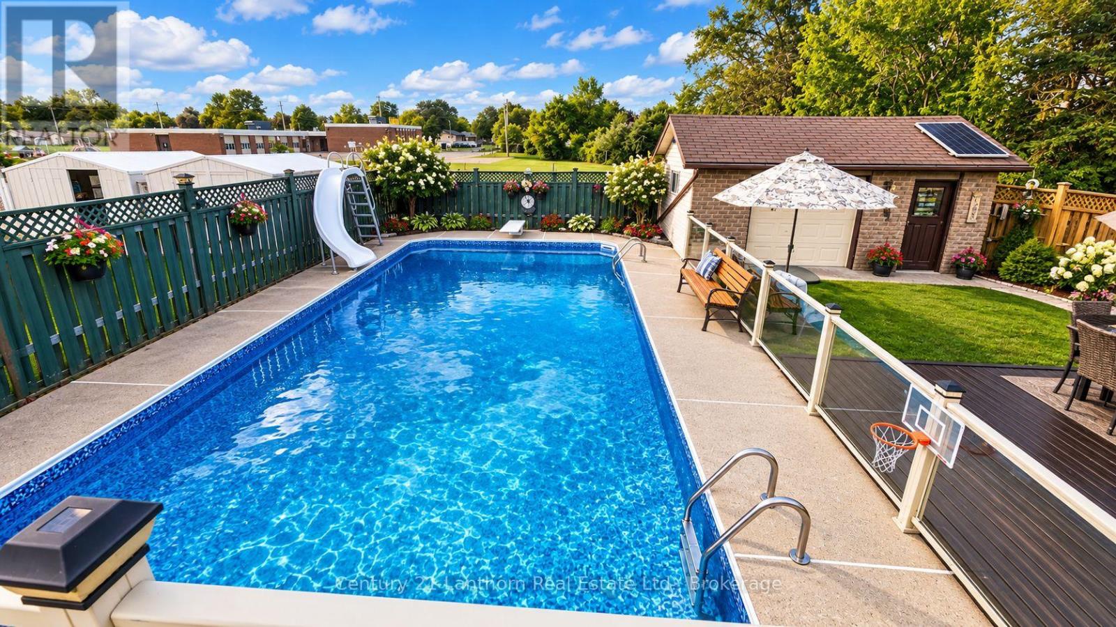 13 LORAINE AVENUE - 2