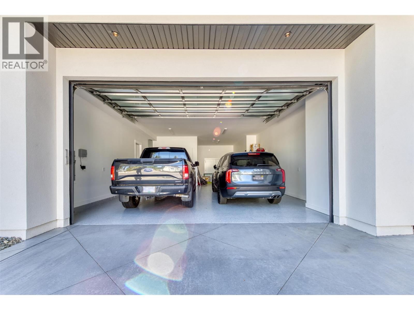 2672 Lakeridge Road - 40