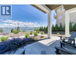 2672 Lakeridge Road, West Kelowna, BC V1Z1Y2 Photo 39