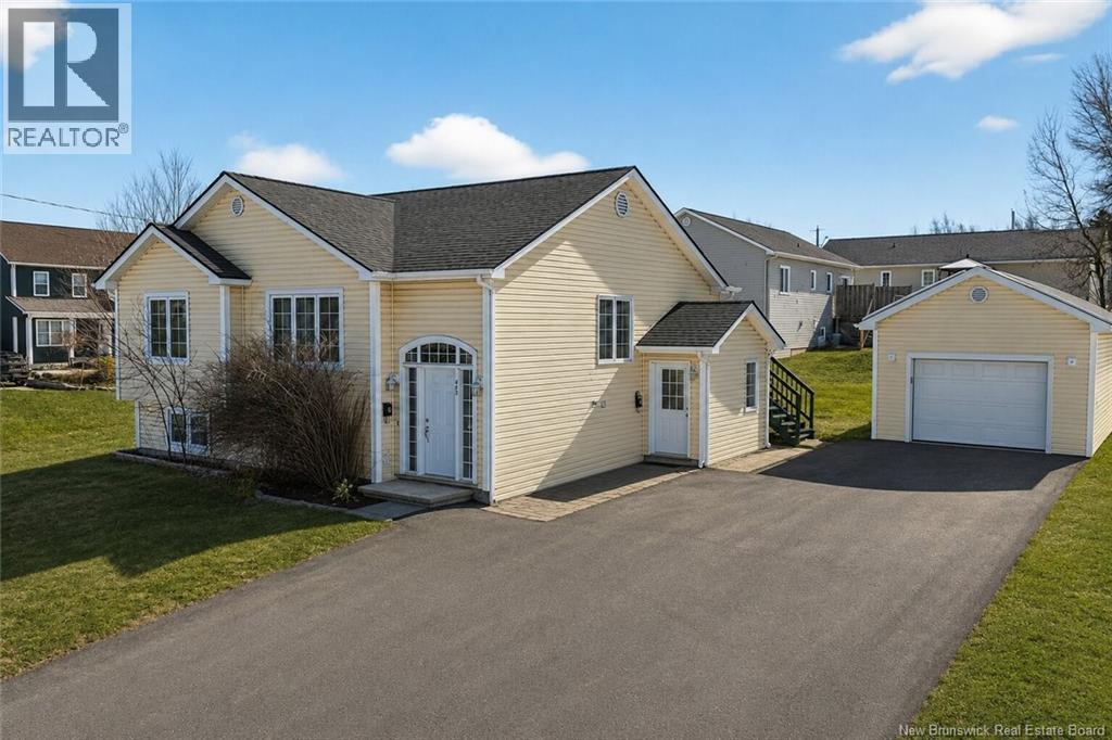 645 Melanson Road, Dieppe — photo 1