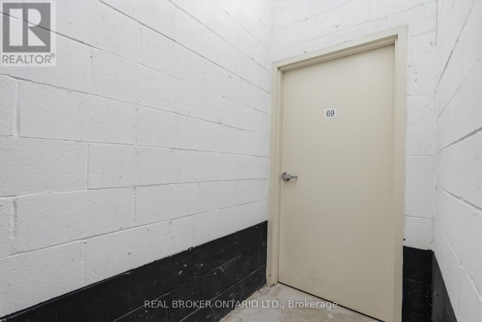 #118 22 JAMES HILL COURT - Image 35
