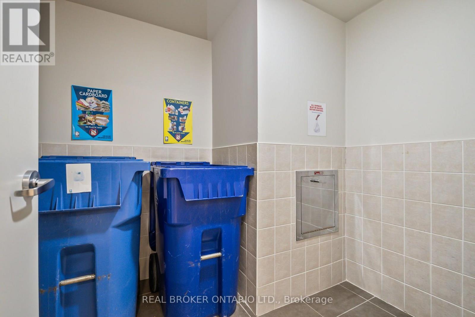 #118 22 JAMES HILL COURT - 45