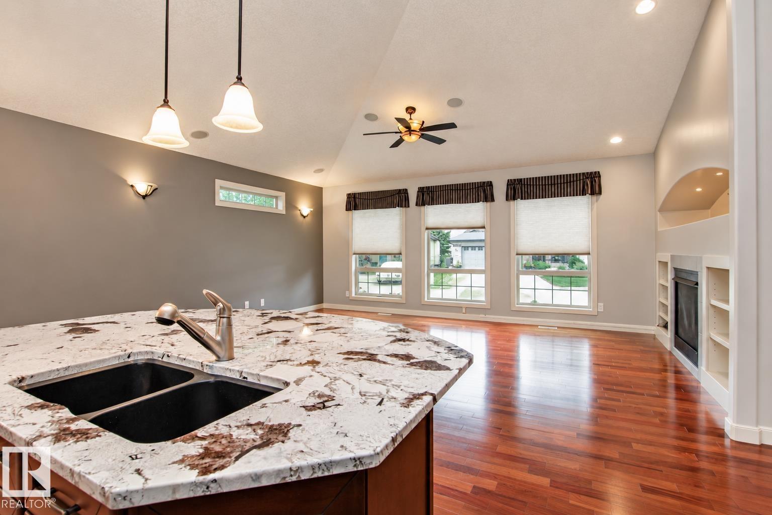 #63 276 CRANFORD DR - 19