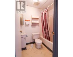 109 Victoria Street E, Amherst, NS B4H1X9 Photo 19