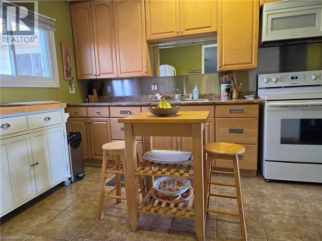 108 NEW LAKESHORE Road, Port Dover — photo 7