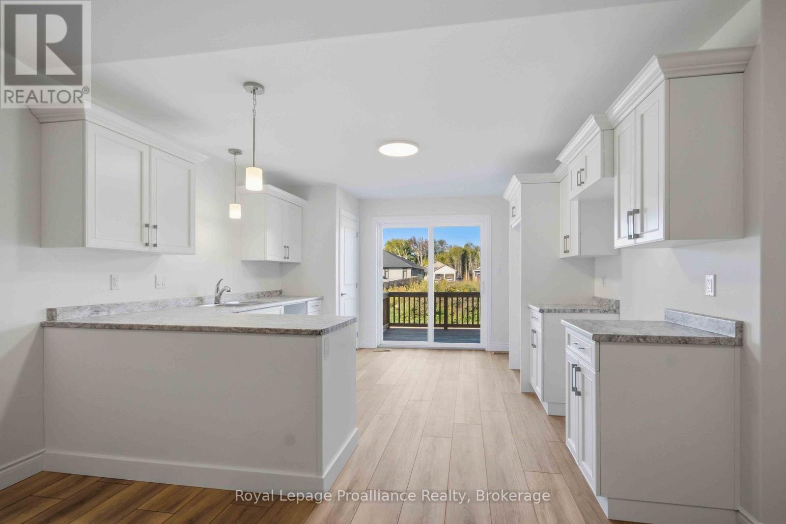 18 CLAYTON JOHN AVENUE - 7