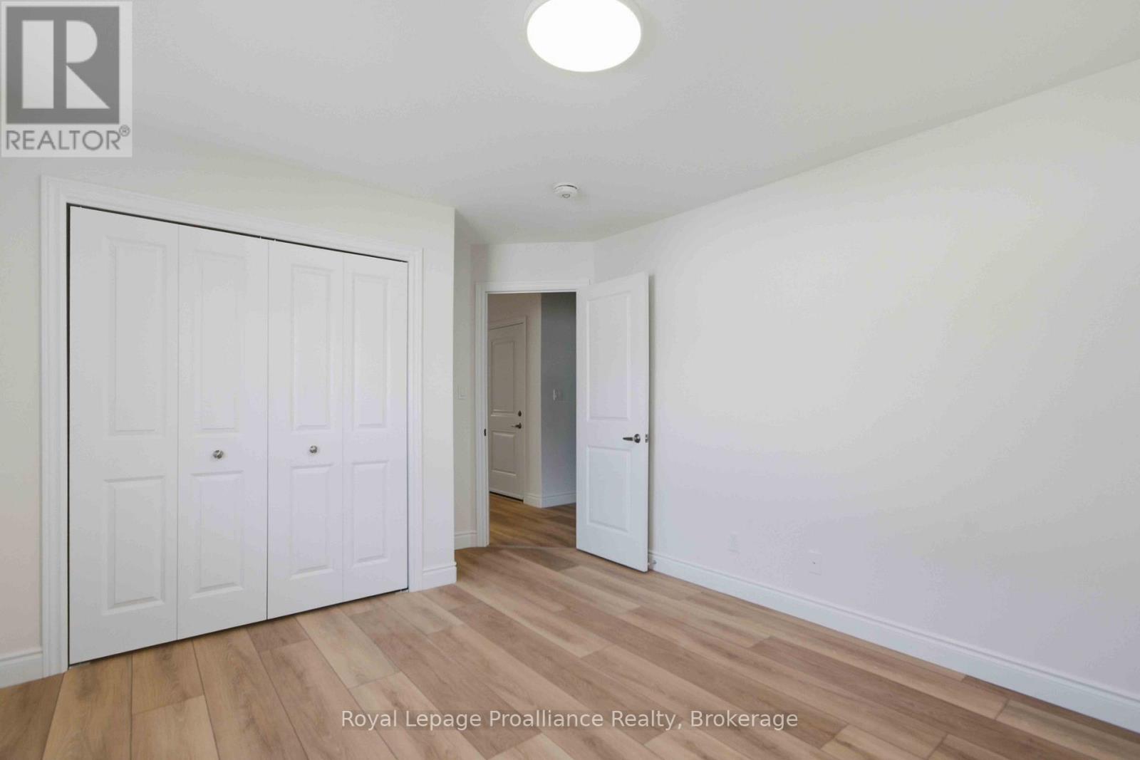 18 CLAYTON JOHN AVENUE - 17