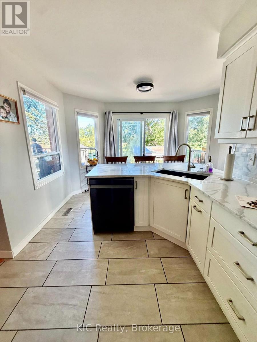 23 MAPLE AVENUE - 18