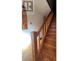 184 Creston Boulevard thumbnail 17