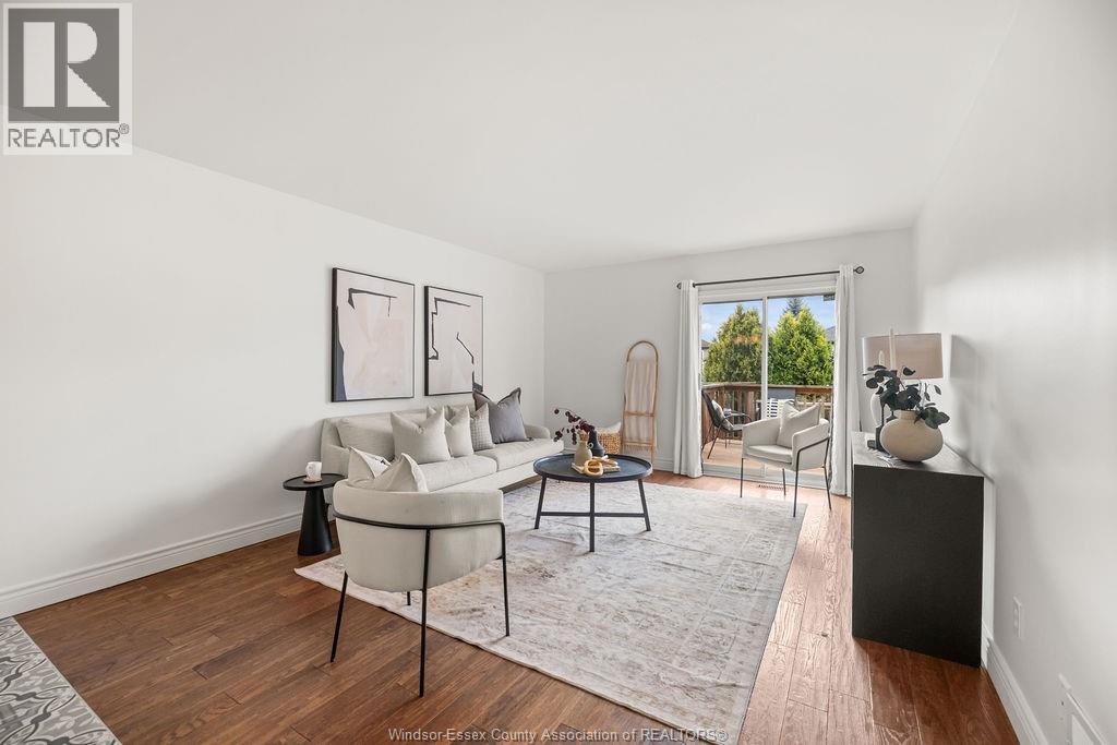 1575 VOLLANS STREET - 11