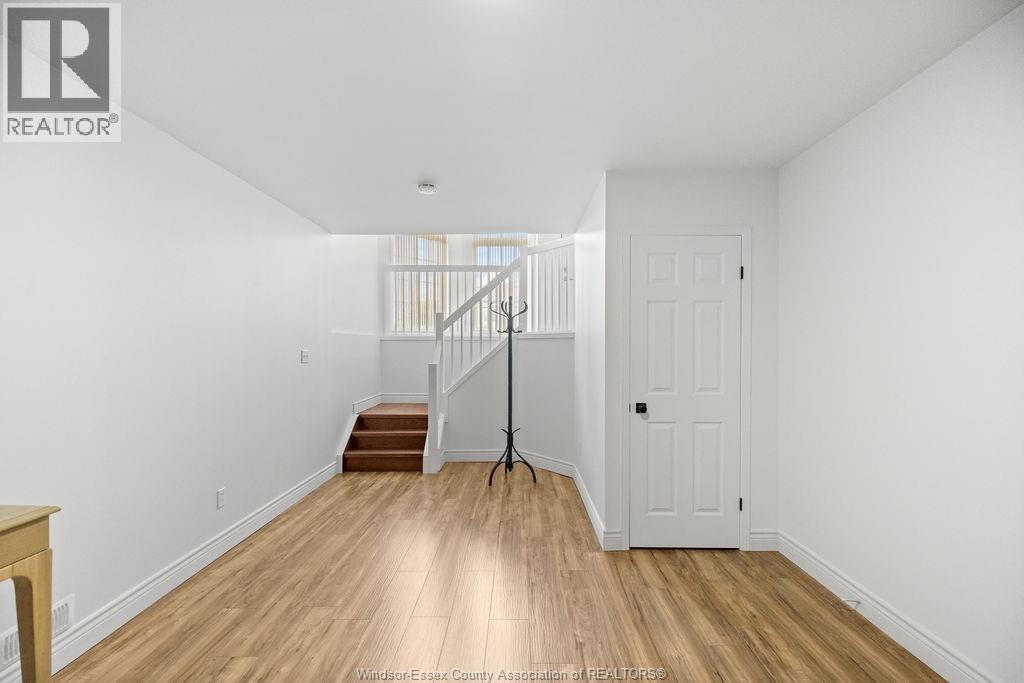 1575 VOLLANS STREET - 23