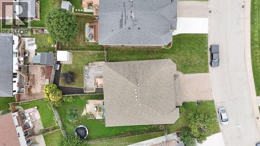 1575 VOLLANS STREET - Image 41