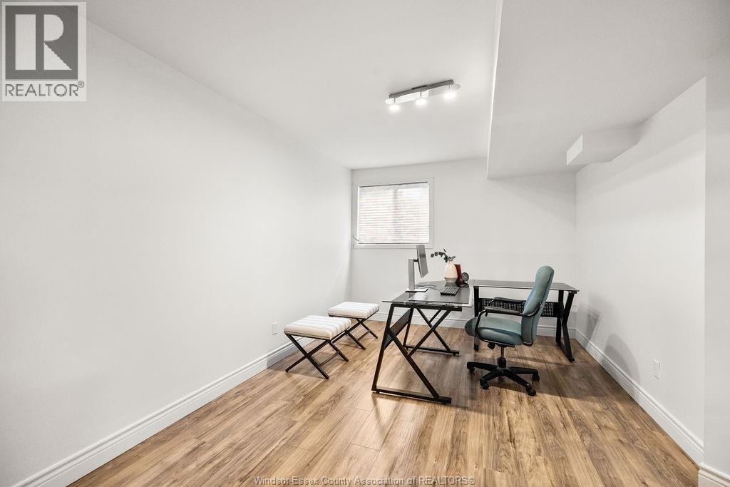 1575 VOLLANS STREET - 25