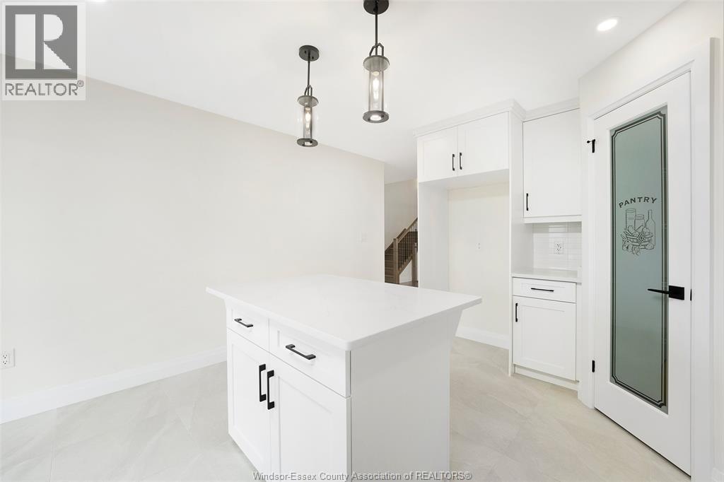2410 PARTINGTON - 14