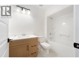 2410 Partington, Windsor, ON N9E0A8 Photo 20
