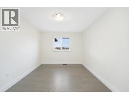 2410 Partington, Windsor, ON N9E0A8 Photo 21