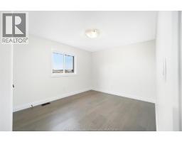 2410 Partington, Windsor, ON N9E0A8 Photo 19