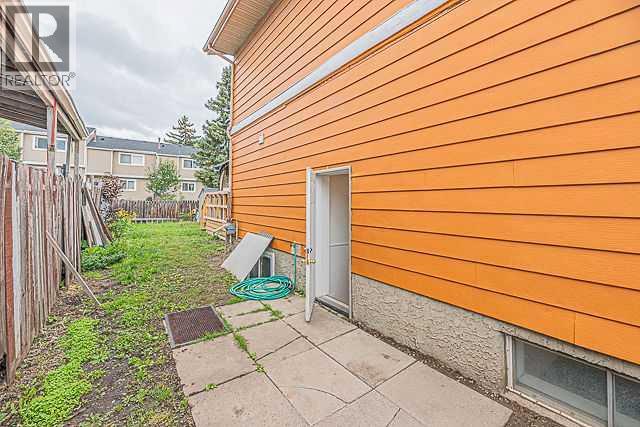 3326 Radcliffe Drive SE - 4
