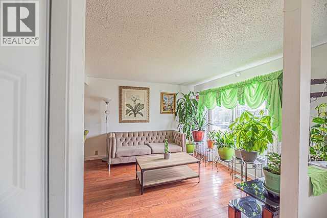 3326 Radcliffe Drive SE - 5