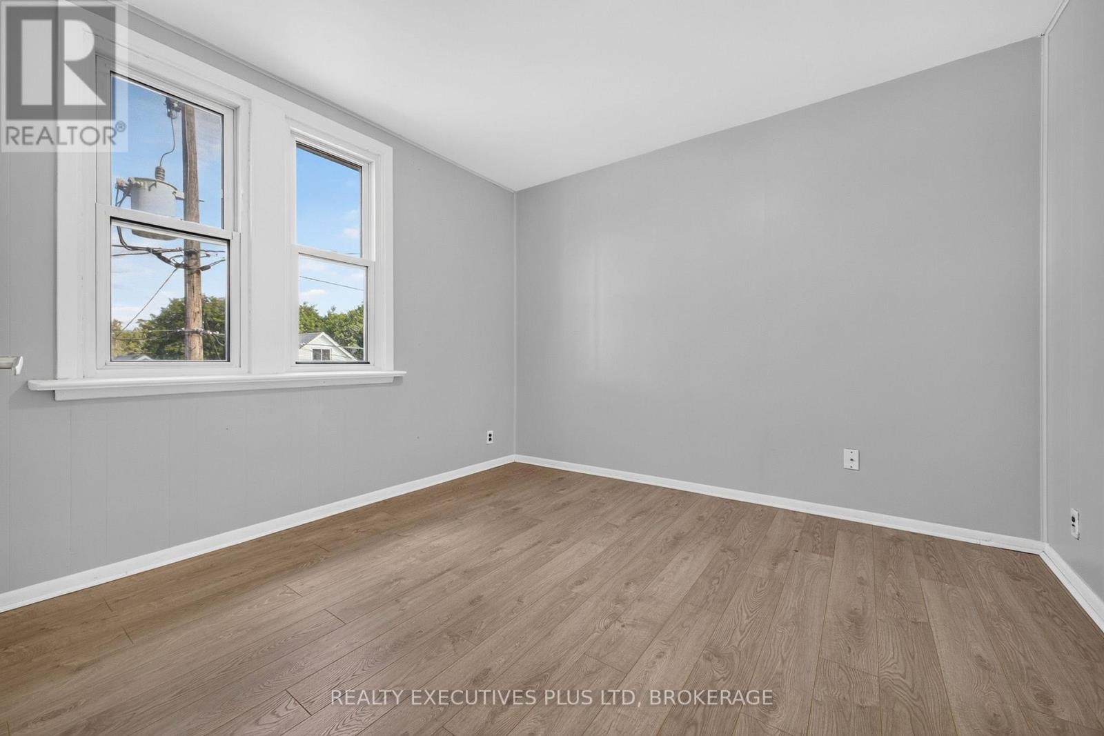 4119 DYSON AVENUE - Image 22