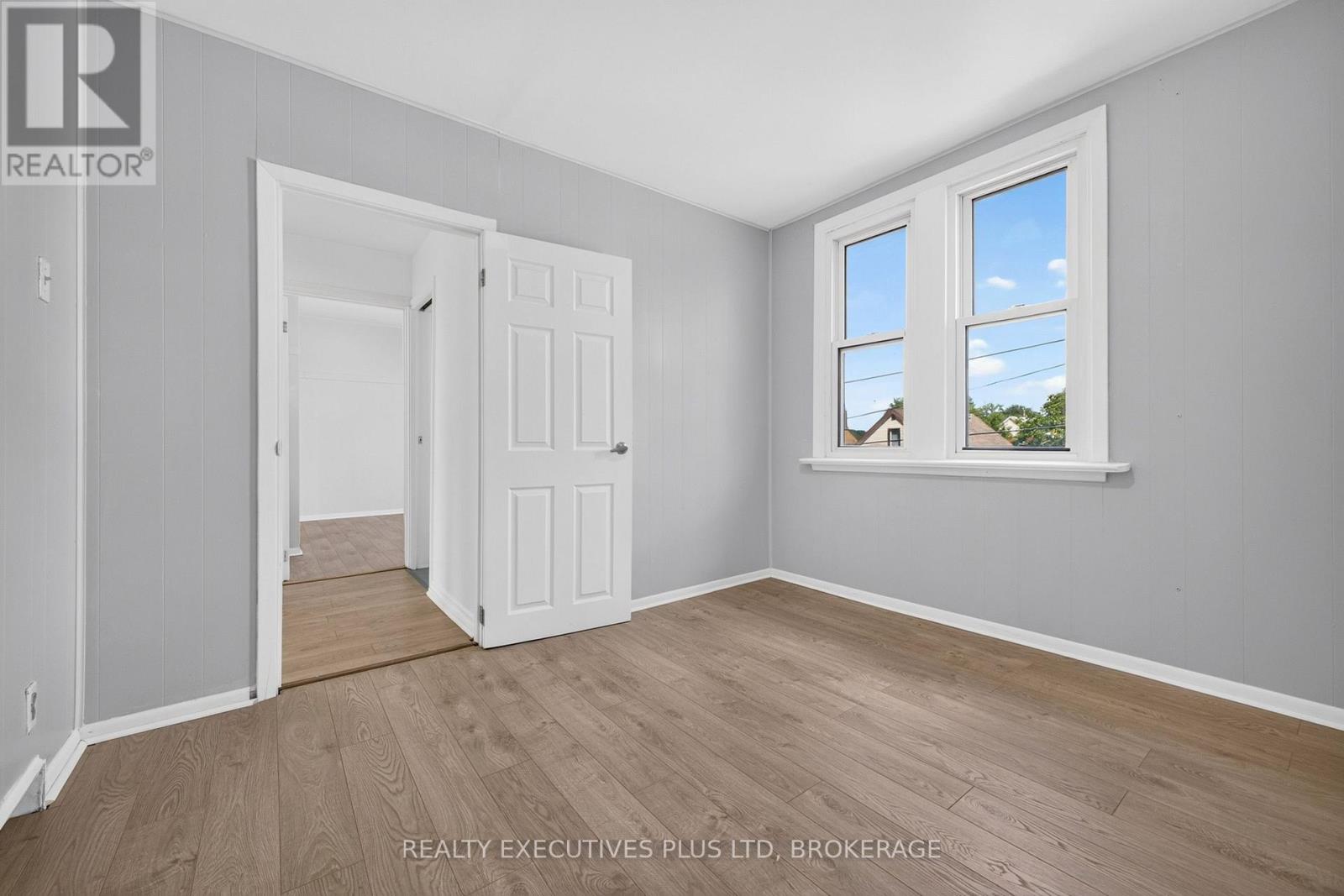 4119 DYSON AVENUE - Image 23