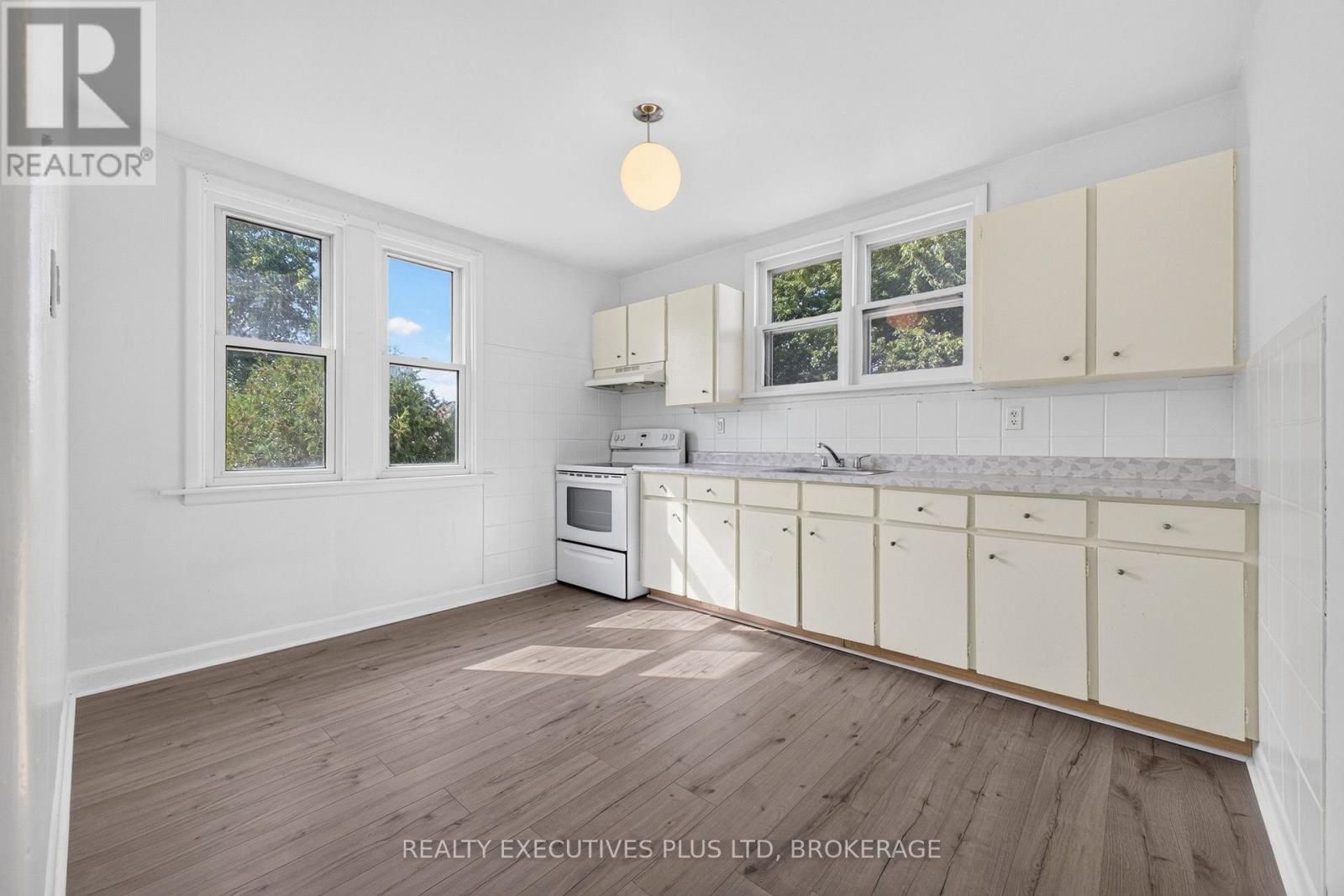 4119 DYSON AVENUE - Image 28