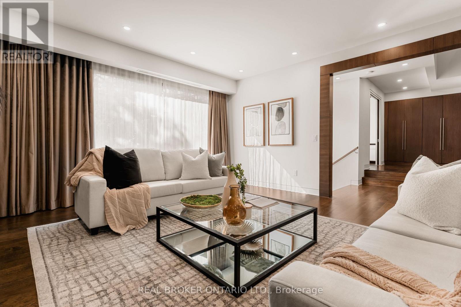 436 GLENGARRY AVENUE - 5