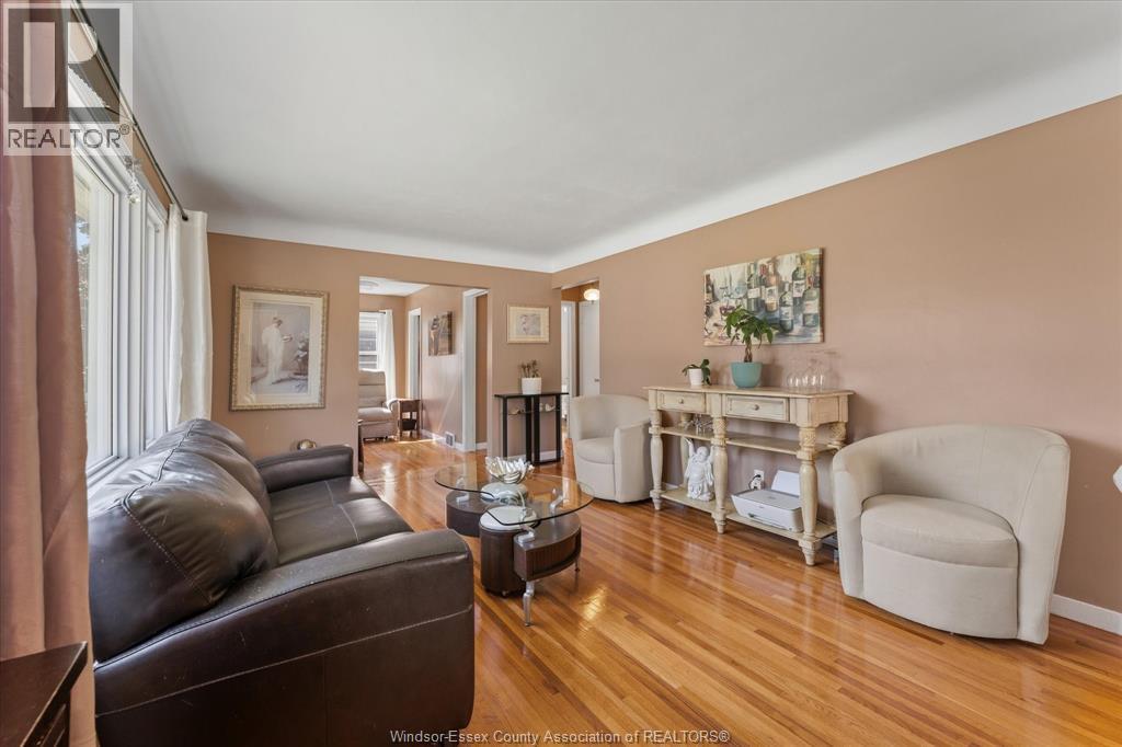 971 Isabelle PLACE, Windsor — photo 3