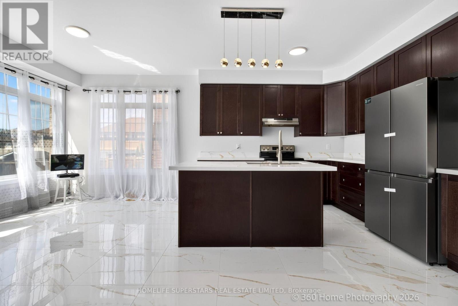 84 BELL AVENUE - Image 12