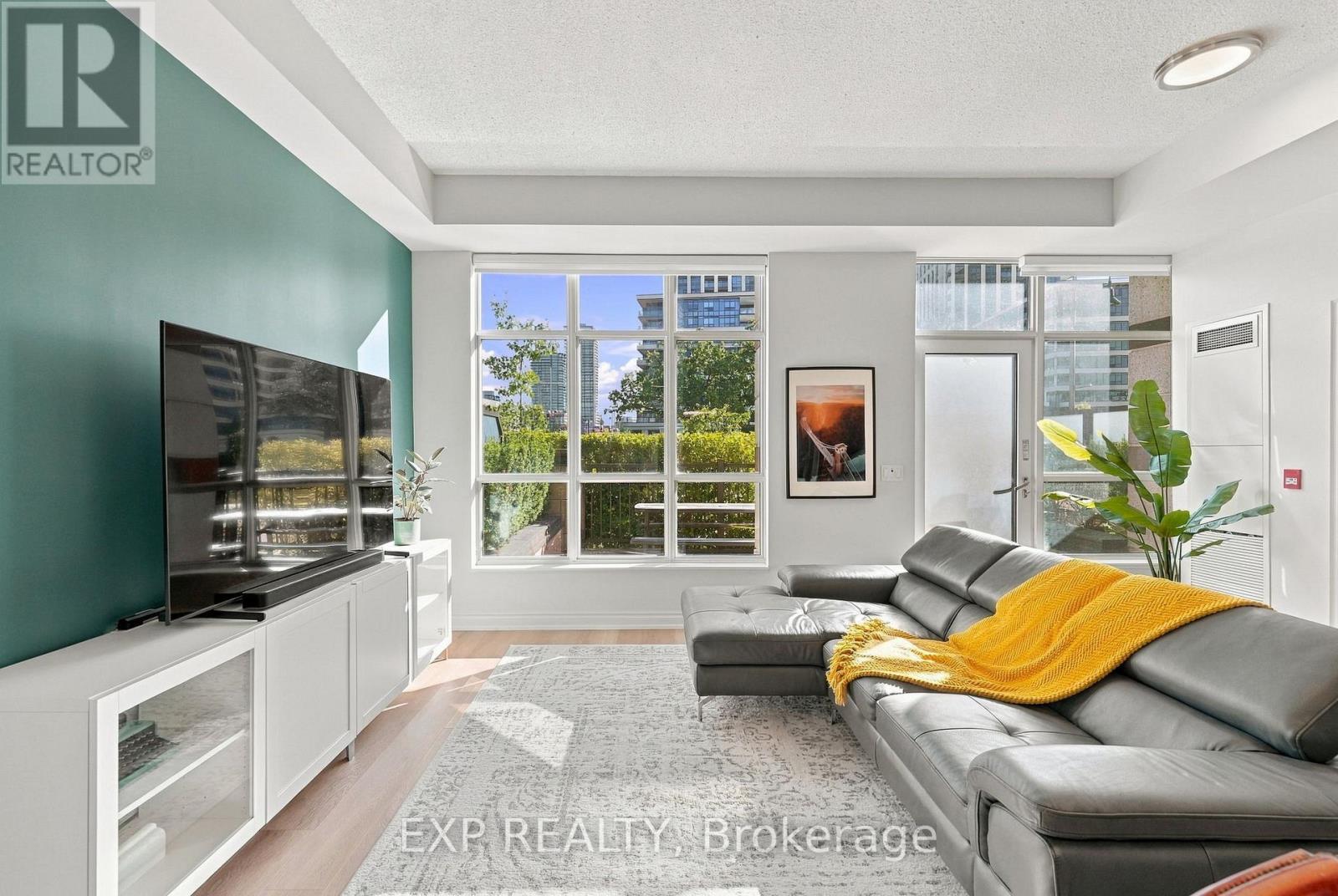 D108 - 33 CLEGG ROAD, Markham (Unionville) — photo 5